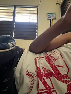 ElReyoficial online show from 03-02-26, 05:42