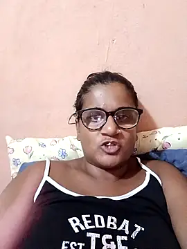 indianstrawberrylips4u online show from 02-28-26, 07:04