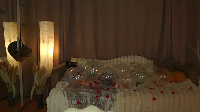 SherryBoone online show from 04-21-26, 01:42