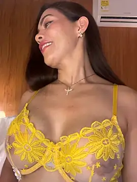 Snapshot of samanta_94 chatting on 06-09-26, 09:04 samanta 94 online show from 06-09-26, 09:04