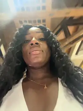 ZarahFerreira online show from 04-27-26, 11:36