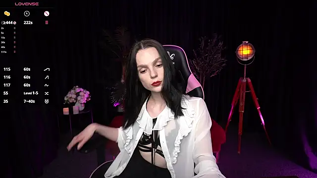 Snapshot of Wild_Alice_me chatting on 03-12-26, 04:24 Wild Alice me online show from 03-12-26, 04:24