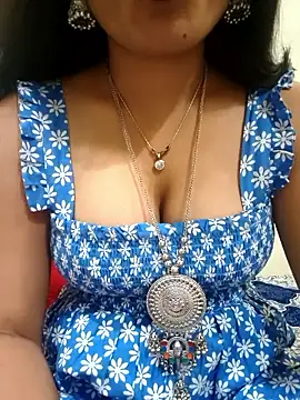 Cute-Sanvii online show from 04-22-26, 07:26