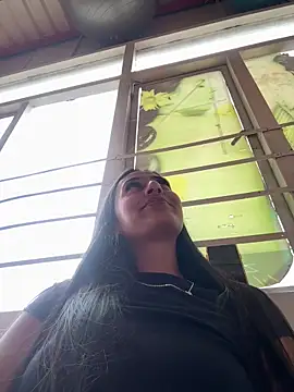 Tifqueen online show from 04-21-26, 04:56