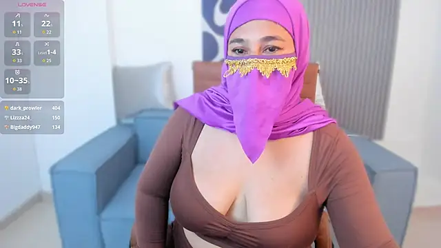 Nadia Privee online show from 03-12-26, 06:03