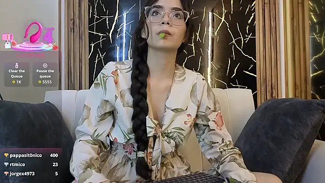 Carolina pm online show from 04-26-26, 01:14