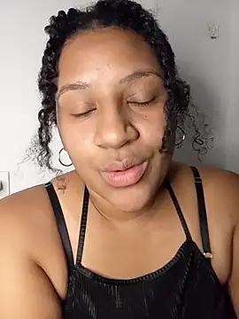 gigiblue89 online show from 05-13-26, 06:55