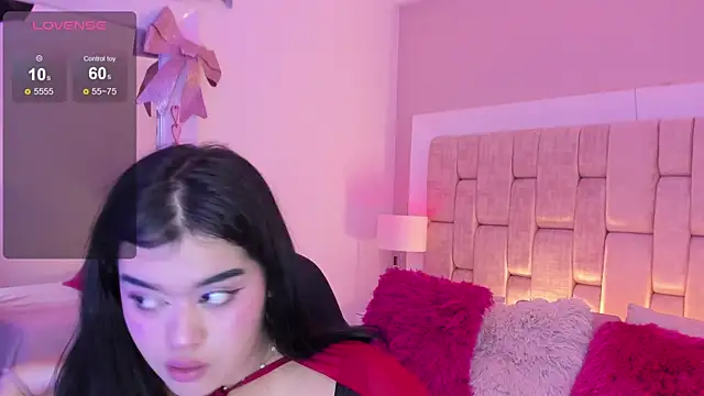 AnniJones online show from 04-13-26, 02:50