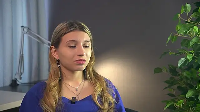 SuAvison online show from 02-22-26, 08:13