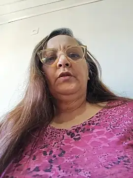 Noemipopi online show from 06-24-26, 07:02