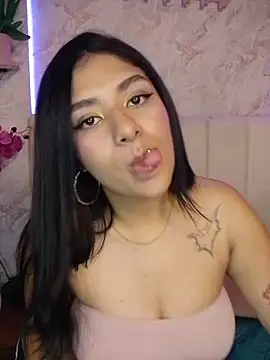 Snapshot of KaileeRoss chatting on 03-11-26, 07:20 KaileeRoss online show from 03-11-26, 07:20