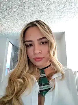 Snapshot of Bebitafiu69 chatting on 03-07-26, 04:26 Bebitafiu69 online show from 03-07-26, 04:26