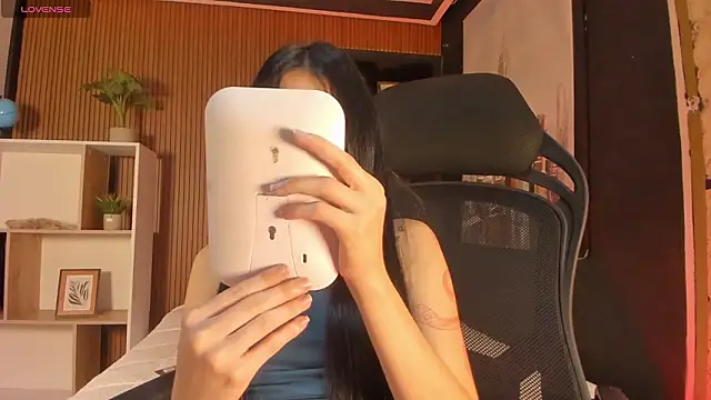 MelLove  online show from 03-13-26, 09:21