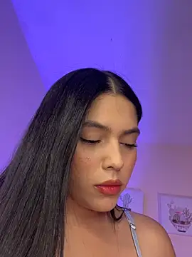 Snapshot of haily_babe chatting on 07-29-26, 11:25 haily babe online show from 07-29-26, 11:25