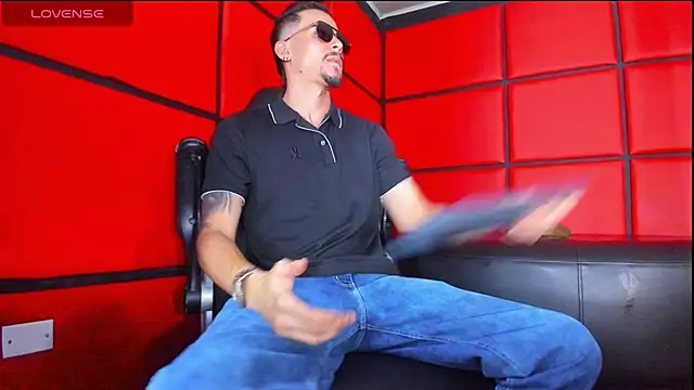 SharonTygaX online show from 04-24-26, 12:24