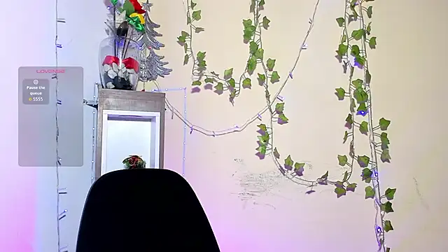 Snapshot of little__eva chatting on 05-19-26, 01:39 little eva online show from 05-19-26, 01:39