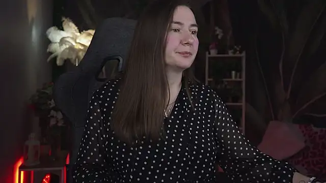 Golden Dragon online show from 04-21-26, 08:53