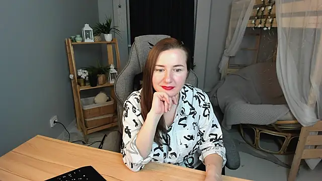 Snapshot of Golden_Dragon chatting on 05-22-26, 11:38 Golden Dragon online show from 05-22-26, 11:38