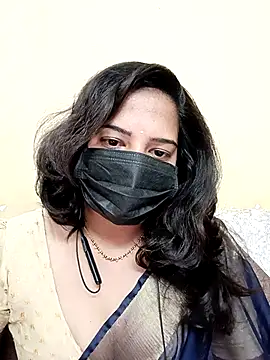 Snapshot of Sumaya-Reddy chatting on 03-06-26, 05:20 Sumaya-Reddy online show from 03-06-26, 05:20