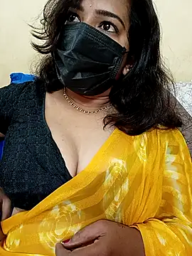 Snapshot of Sumaya-Reddy chatting on 03-07-26, 08:50 Sumaya-Reddy online show from 03-07-26, 08:50