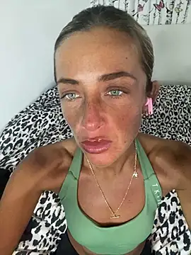 ScarlettGold  online show from 03-10-26, 11:37