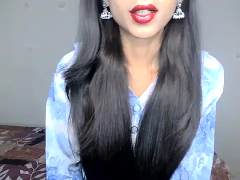 SIKSHA SINGH online show from 04-23-26, 03:03