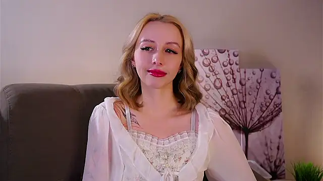 EugeniaEarl online show from 02-21-26, 01:12