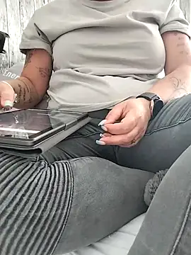 Emma12117 online show from 03-24-26, 09:58