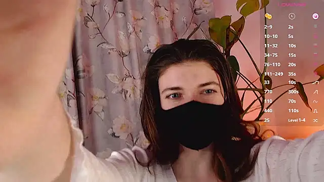 Snapshot of Ruby_04 chatting on 03-07-26, 04:15 Ruby 04 online show from 03-07-26, 04:15