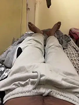 Snapshot of boy69cum chatting on 02-18-26, 02:35 boy69cum online show from 02-18-26, 02:35