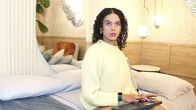 Luxa Velvet online show from 02-23-26, 12:24