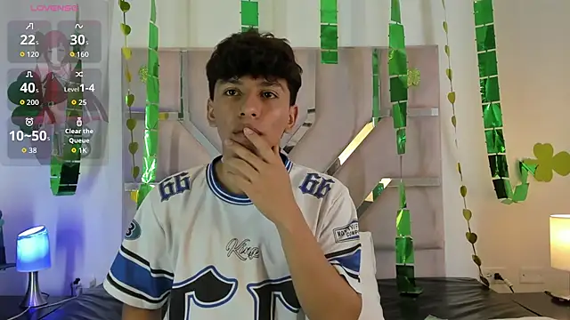 Angel Lux online show from 03-05-26, 06:59