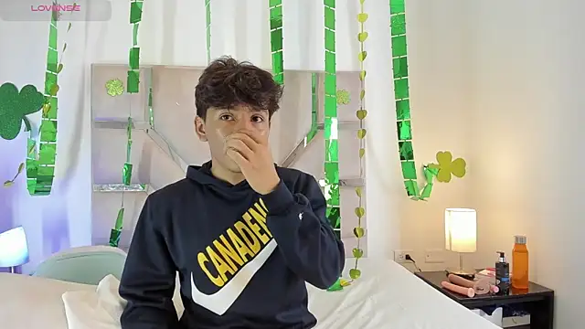 Angel Lux online show from 03-12-26, 07:09