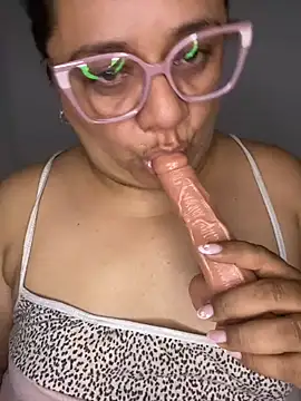 Melanny69x online show from 04-23-26, 04:46