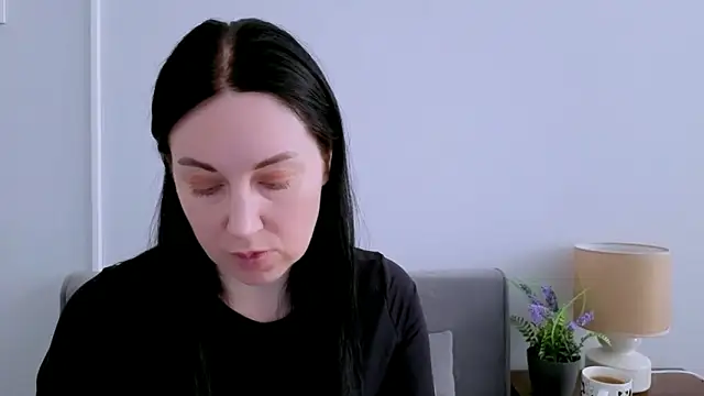 MiaFair online show from 04-04-26, 03:09