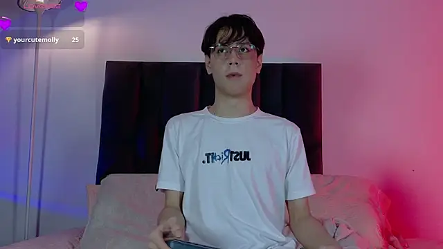 lui x dust online show from 05-08-26, 03:34