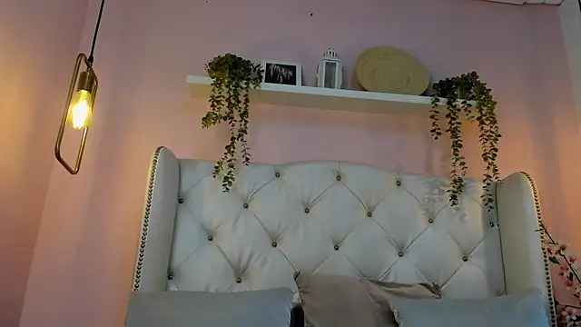 Snapshot of KarinaaCoxx chatting on 05-17-26, 01:07 KarinaaCoxx online show from 05-17-26, 01:07