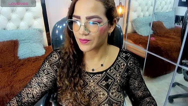 Snapshot of eliimar_ chatting on 03-12-26, 09:54 eliimar online show from 03-12-26, 09:54