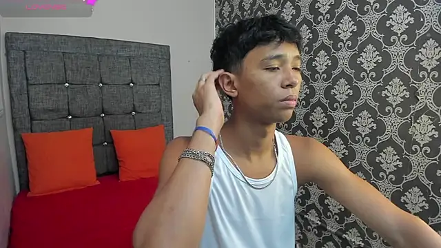 Little Twink19x online show from 06-13-26, 07:23