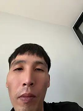 zhuendong000001 online show from 07-01-26, 07:43