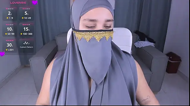 Samira Zayd online show from 03-10-26, 04:06