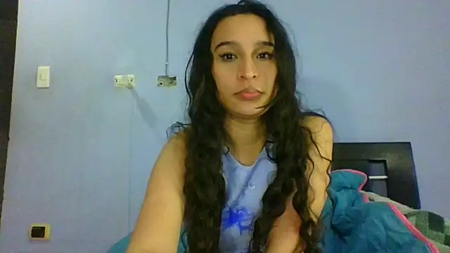 scarlettscottx  online show from 05-12-26, 01:14
