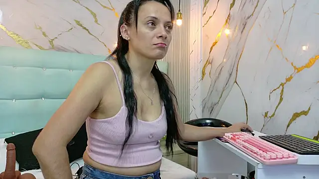QueenSallyDesire online show from 05-29-26, 03:15