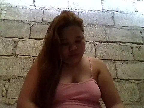 Snapshot of sweetlyn31 chatting on 06-13-26, 11:35 sweetlyn31 online show from 06-13-26, 11:35