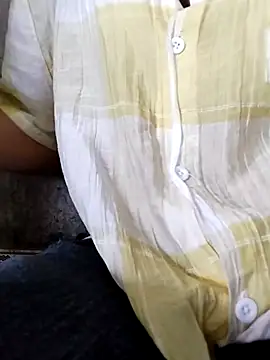 ngocbao11 online show from 02-25-26, 06:23