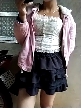 ngocbao11 online show from 03-09-26, 09:35