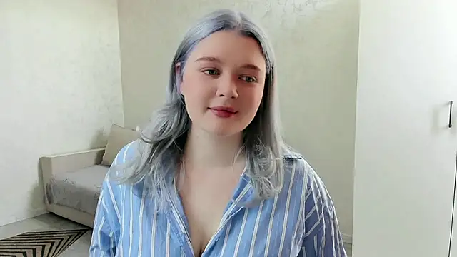 Ellilovv online show from 03-11-26, 04:51