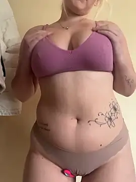 sluttyrubiee online show from 05-05-26, 04:59