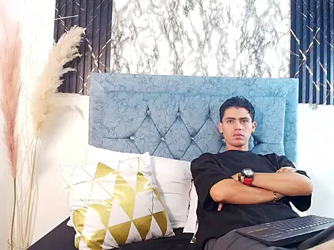 Damnian xx online show from 03-05-26, 07:43