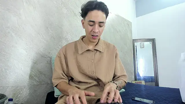 Mick-lollipop online show from 04-08-26, 07:58